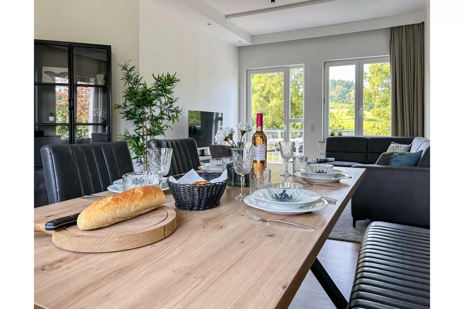 Residenz Zuschen A-Dining room