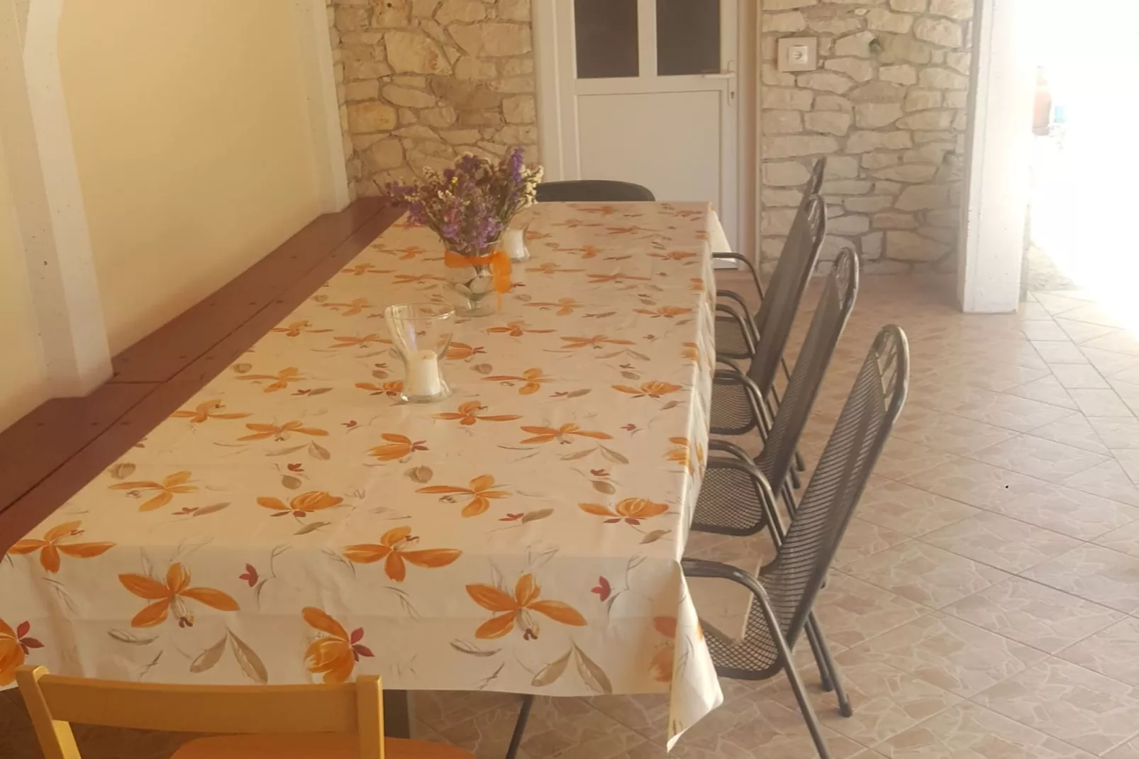 Apartments Ivan Supetar - Two Bedroom Apartment with Terrace no.3-Dining room