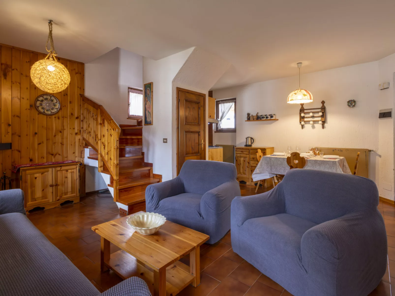 Oga Mountain Home-Dedans