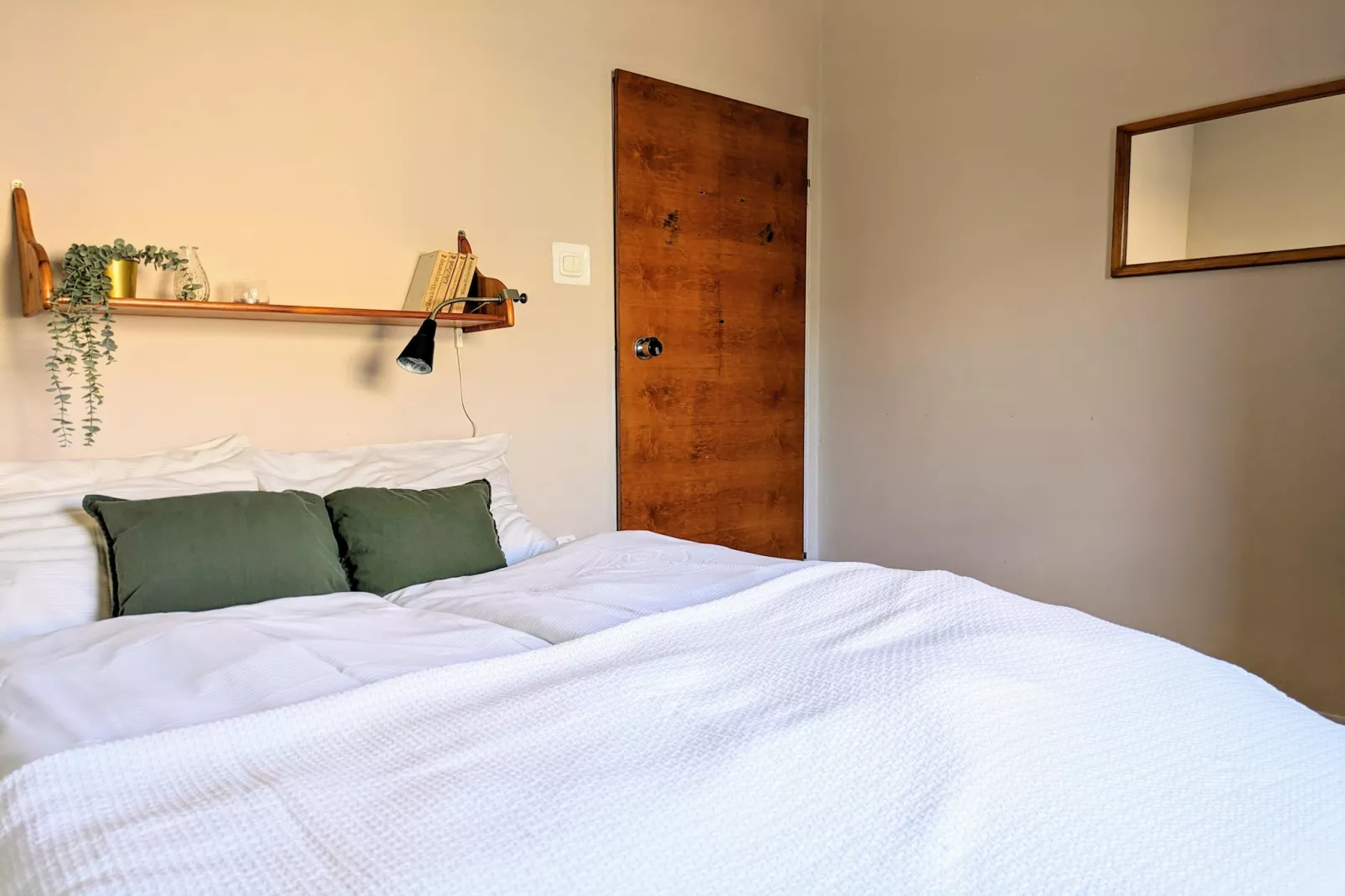 Apartament 8-osobowy na Portowej Kołobrzeg-Chambre