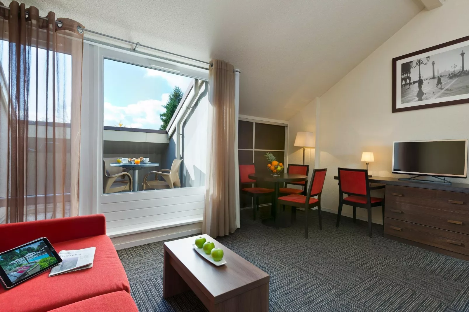 1-Bedroom Apartment - LA RESERVE-Living room