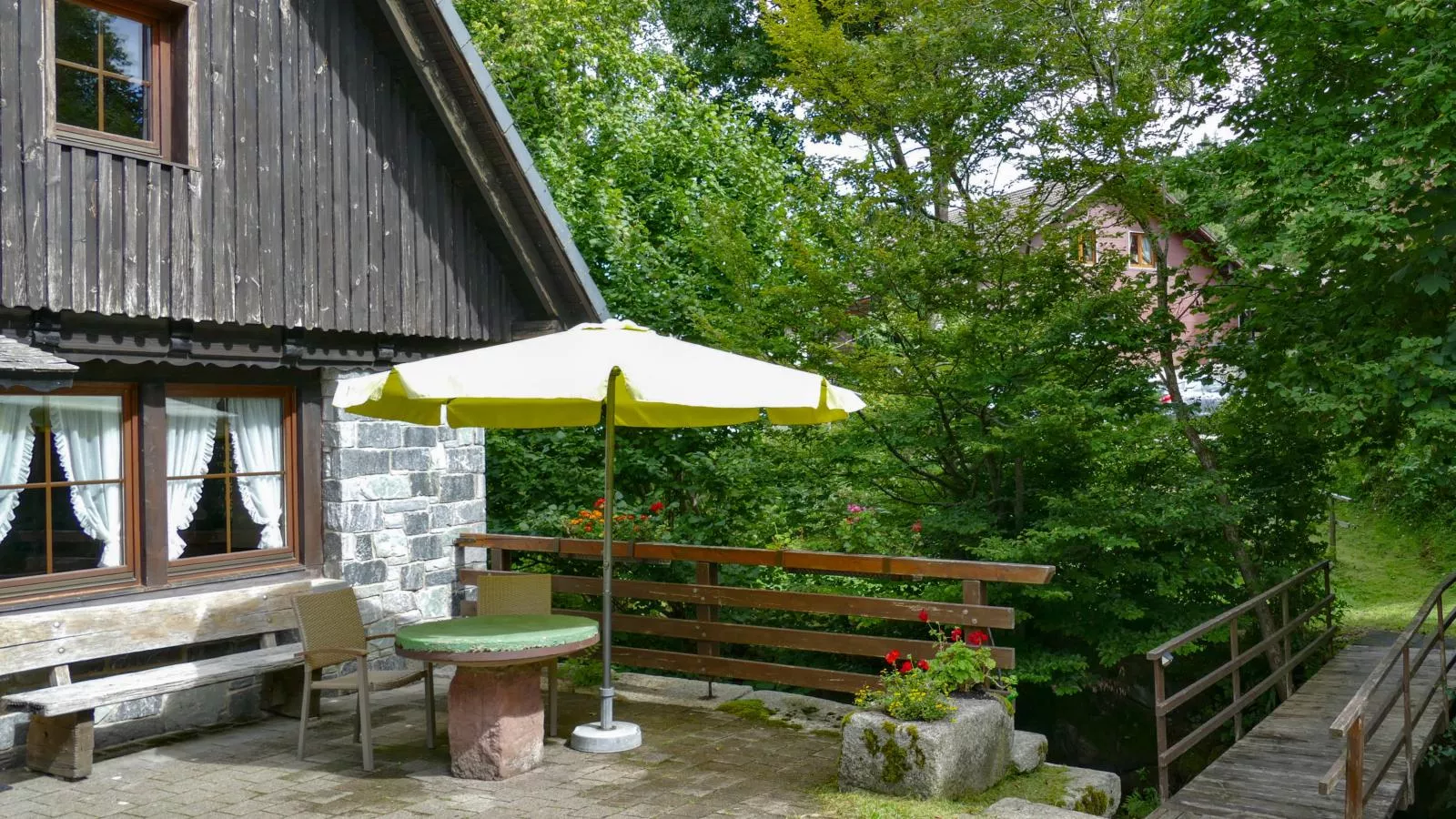 Alte Muehle-Terrasse / balcon