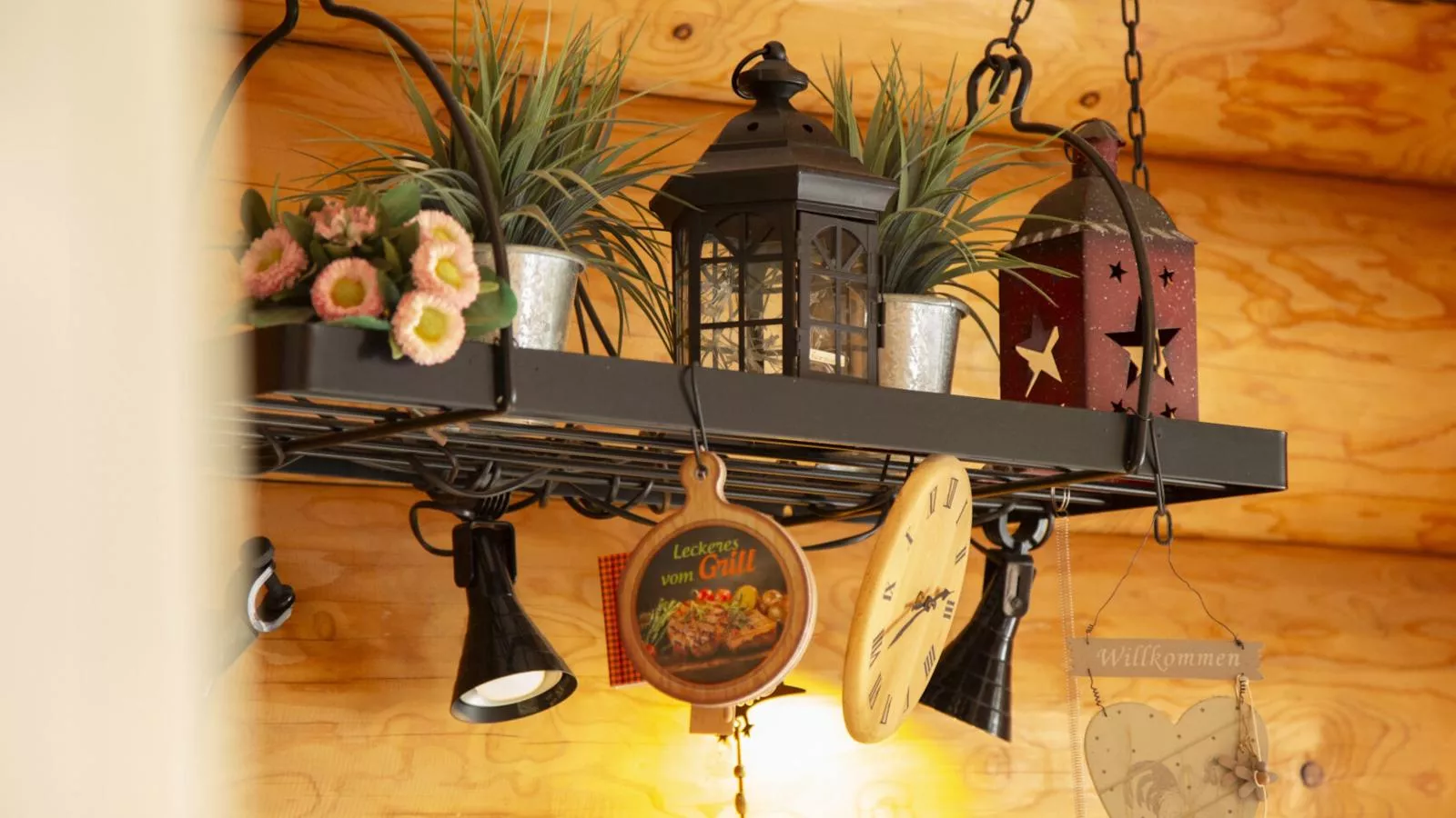 Naturstammhaus-Küche