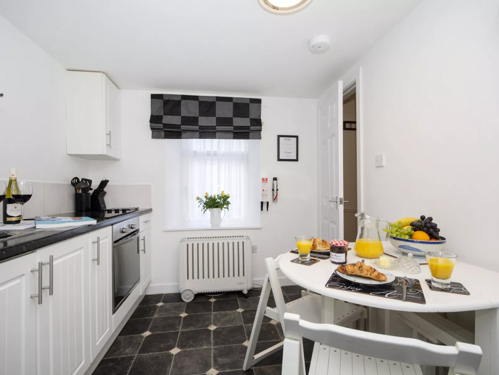 Ellie-Jo Cottage-Dedans