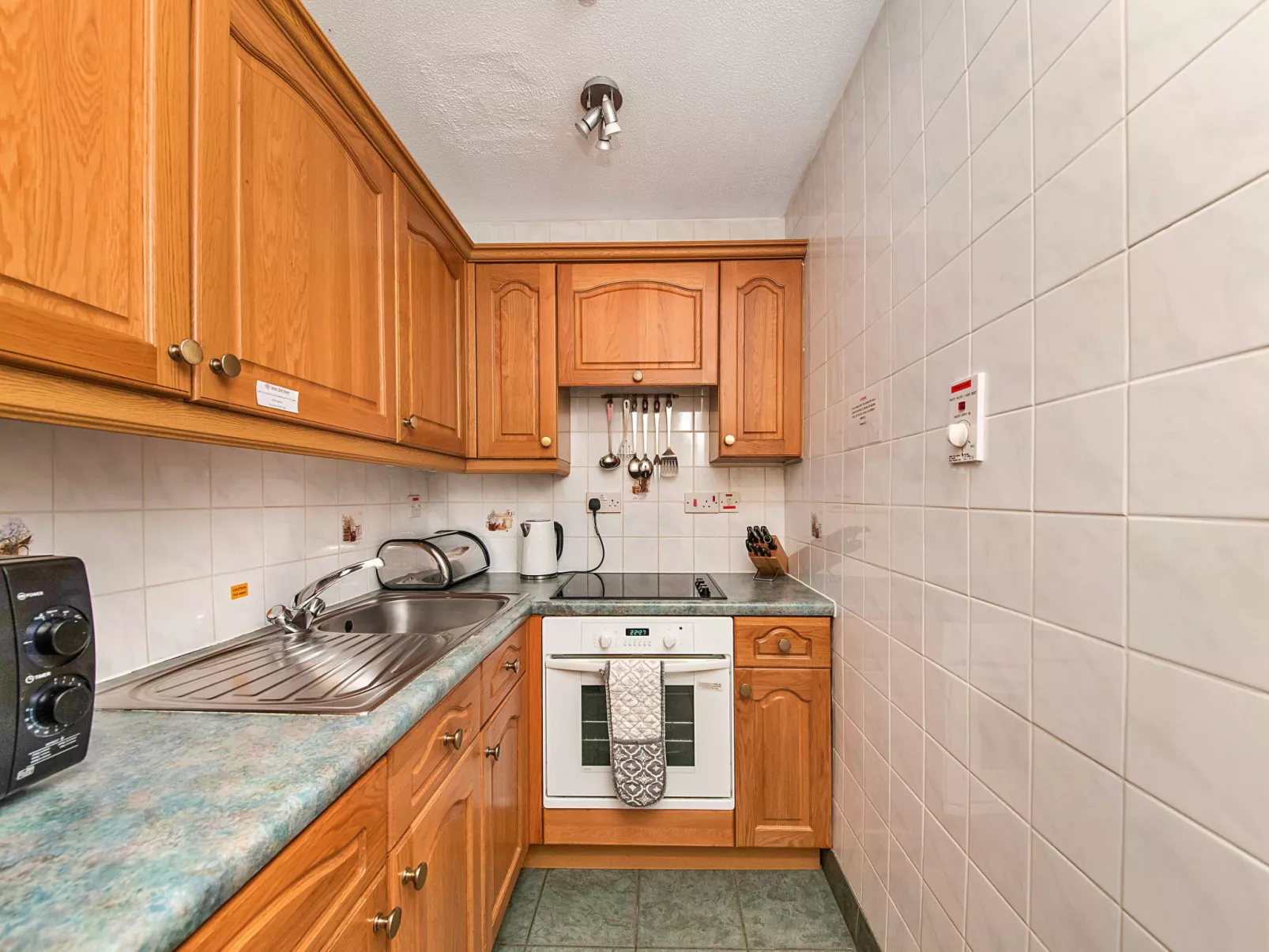 Roulston Hall Apt-Inside