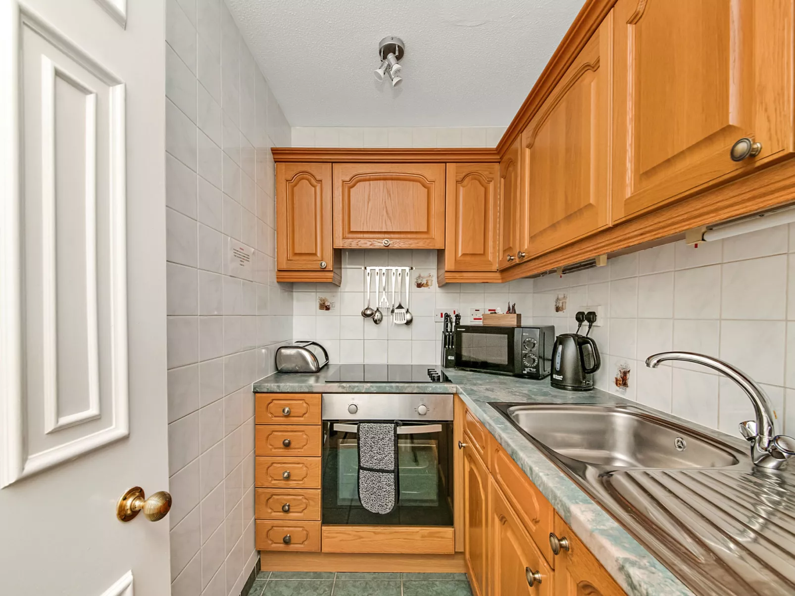 Mowbray Hall Apt-Inside