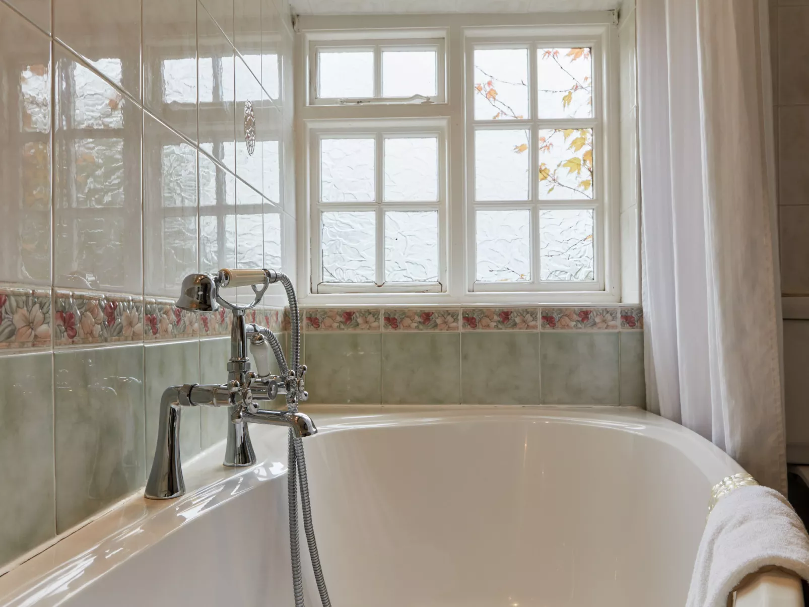 The Farmhouse-Inside