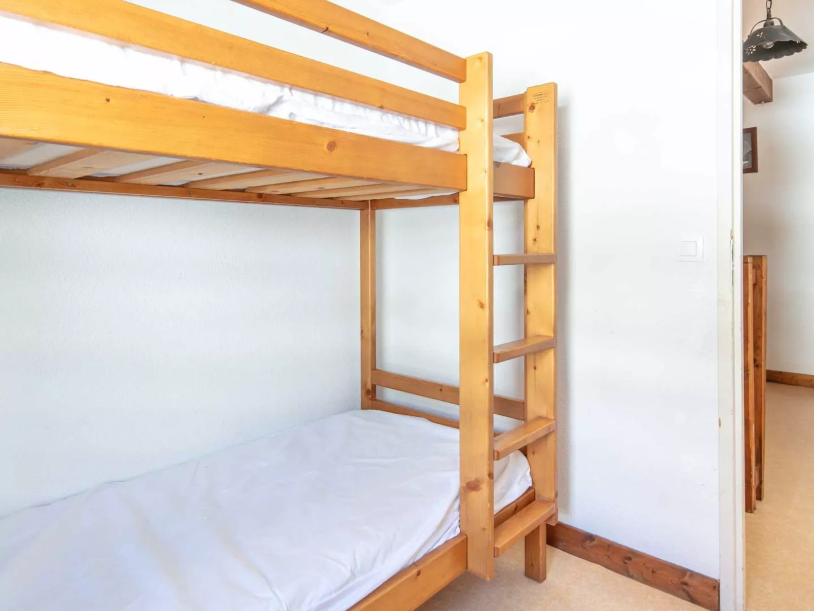 Les Ecureuils A-Inside