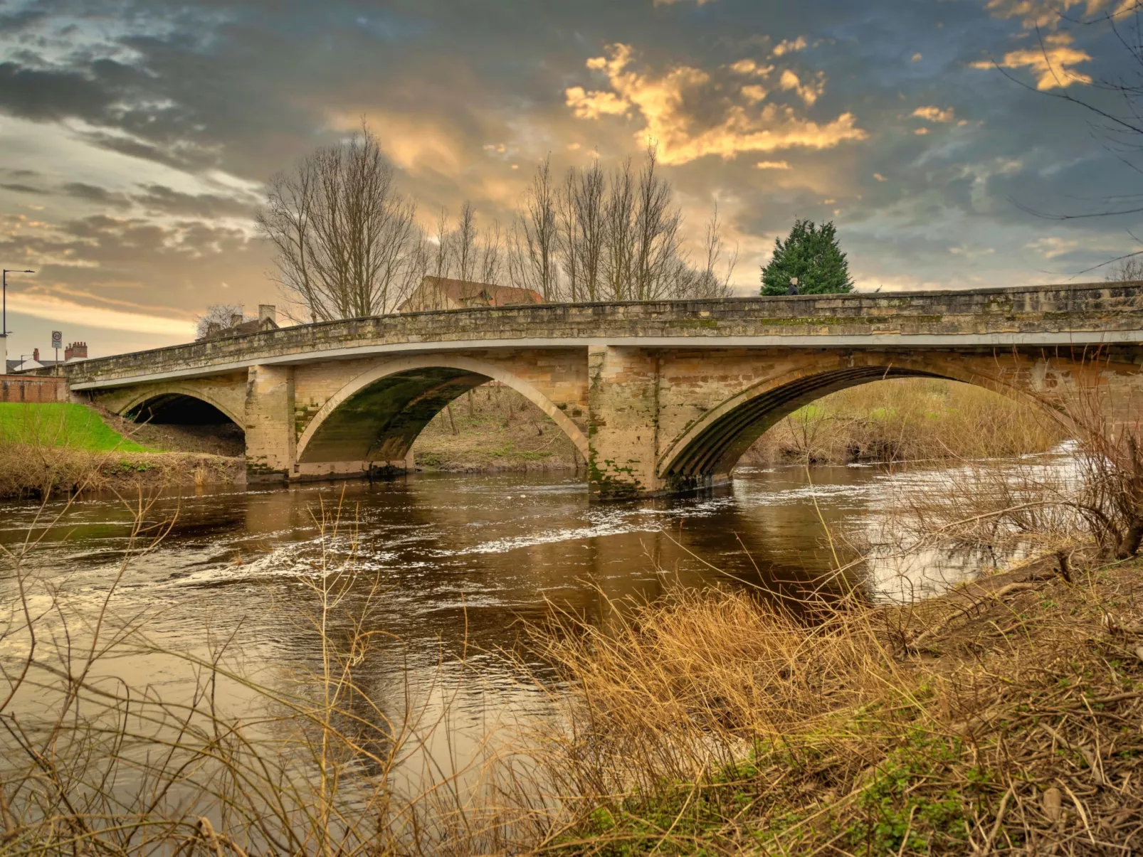 The Bank House-Draußen