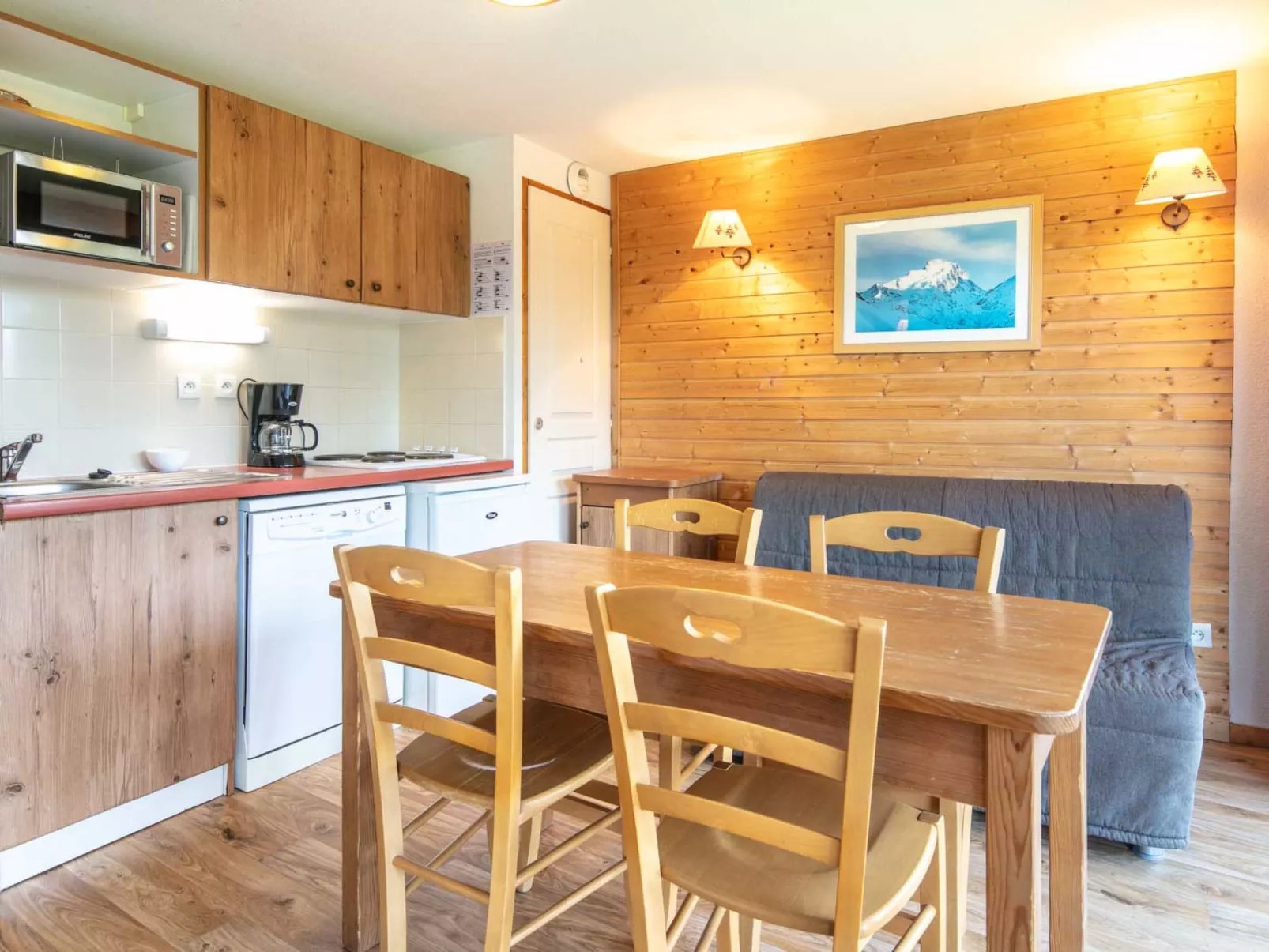 V du Bachat Asters E-Inside