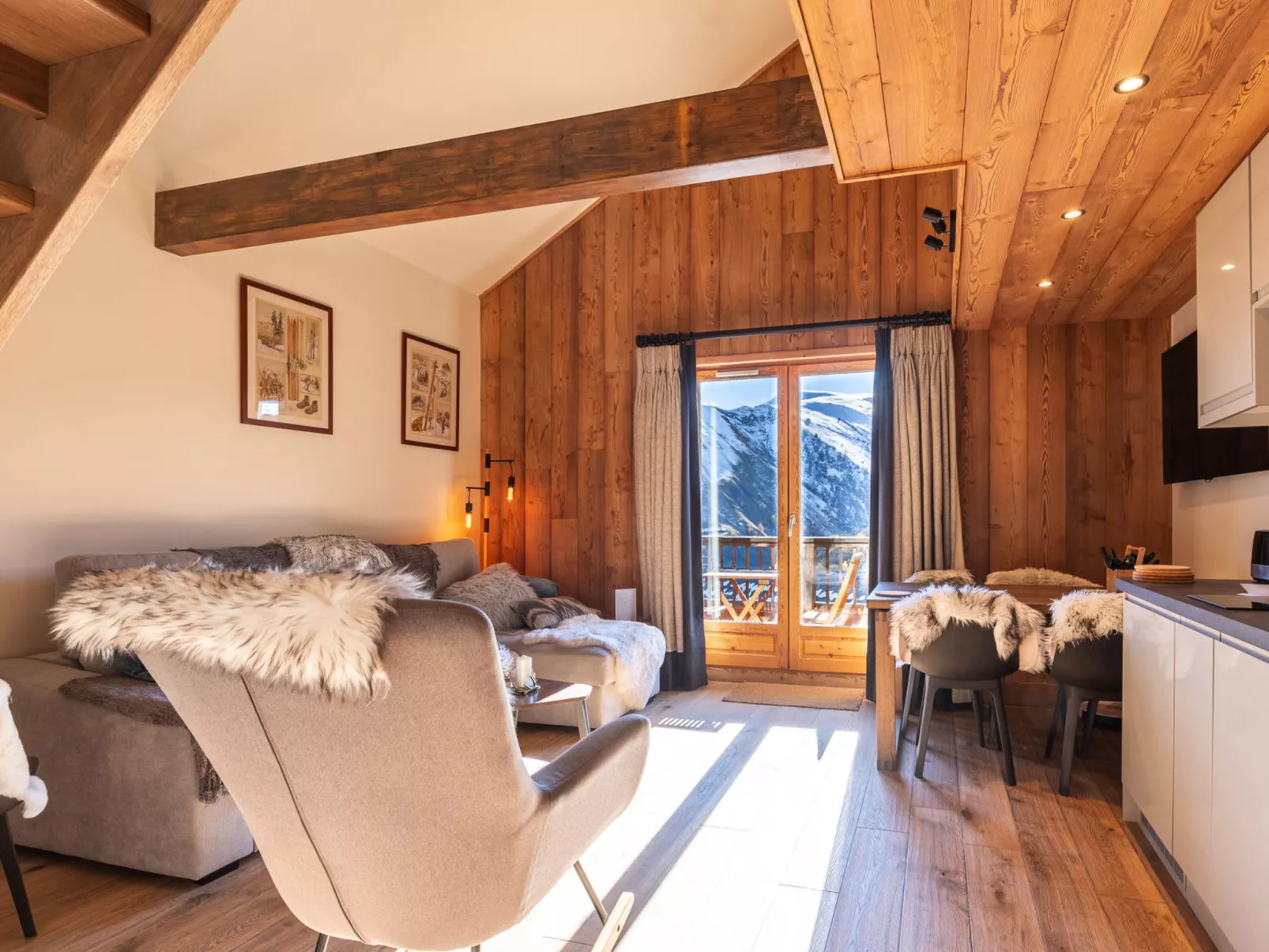 Les Bouquetins-Dedans