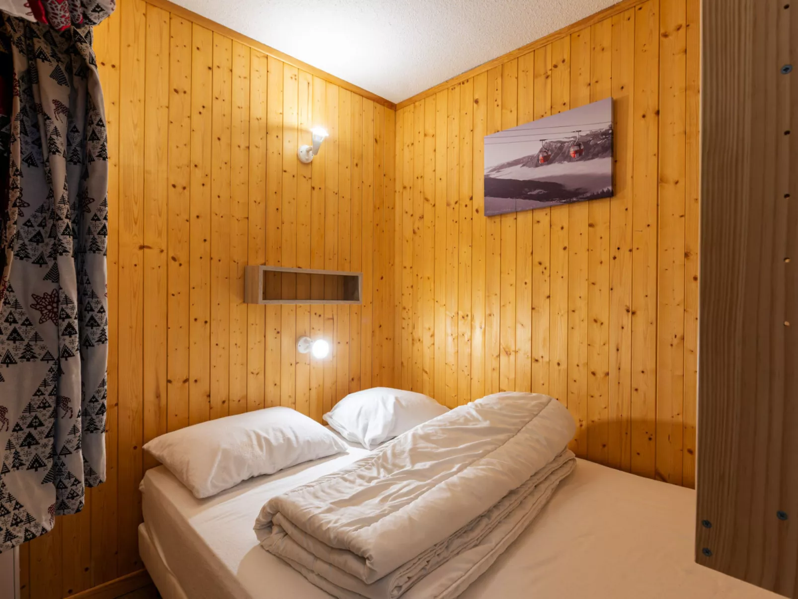 GRAND HORIZON 2-Drinnen