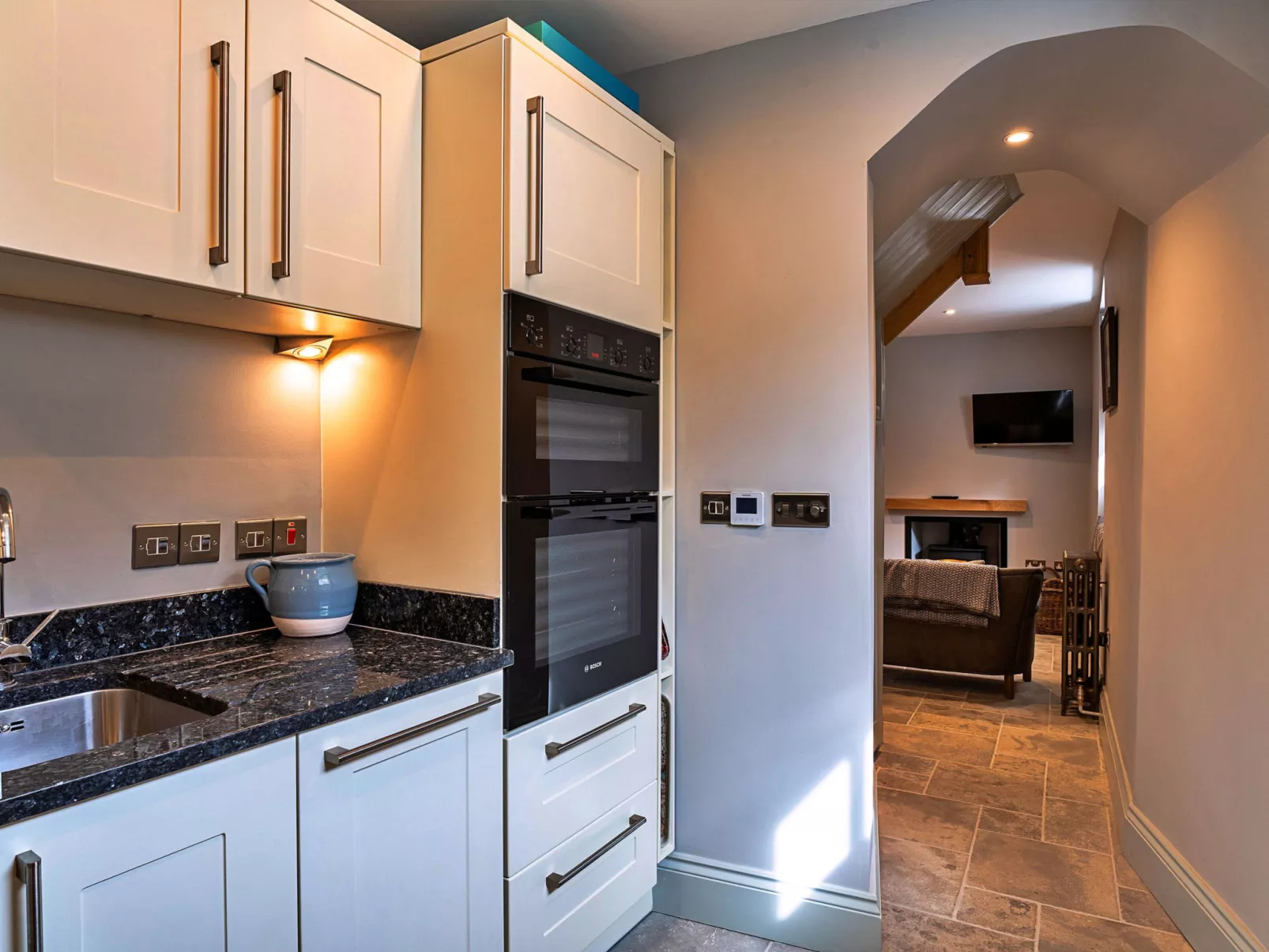 Potters Cottage-Dedans