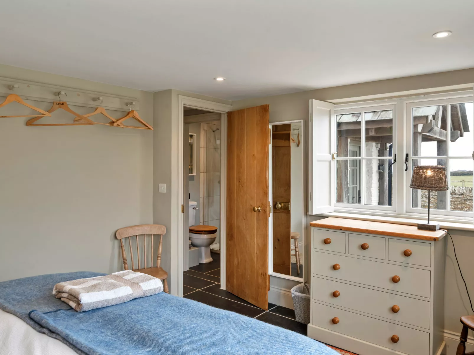 St Eval School House-Dedans