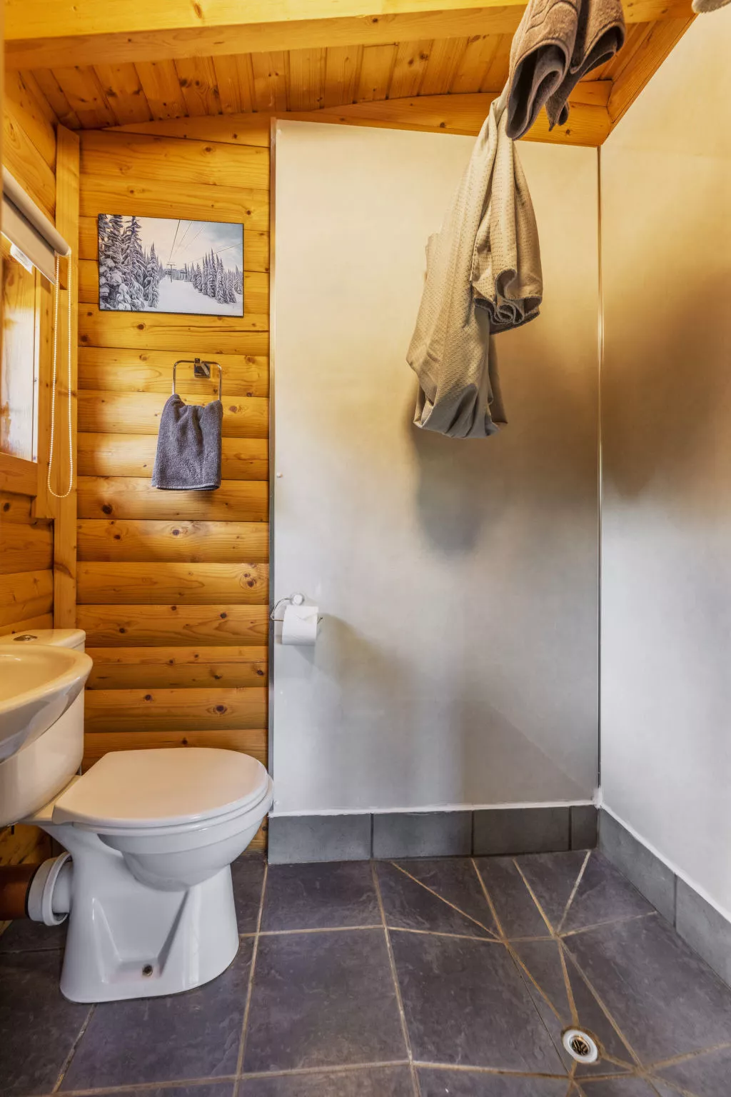 Cragdhu Log Cabin-Dedans