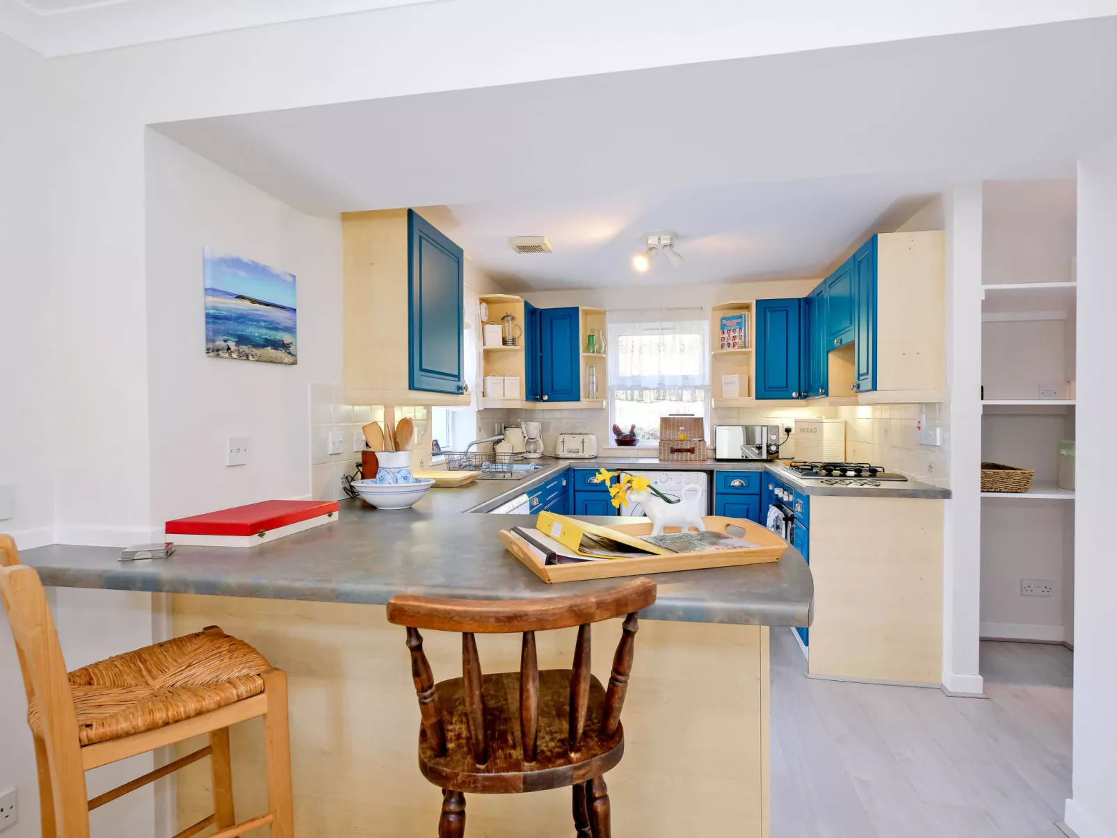 Corrennie School Cottage-Dedans