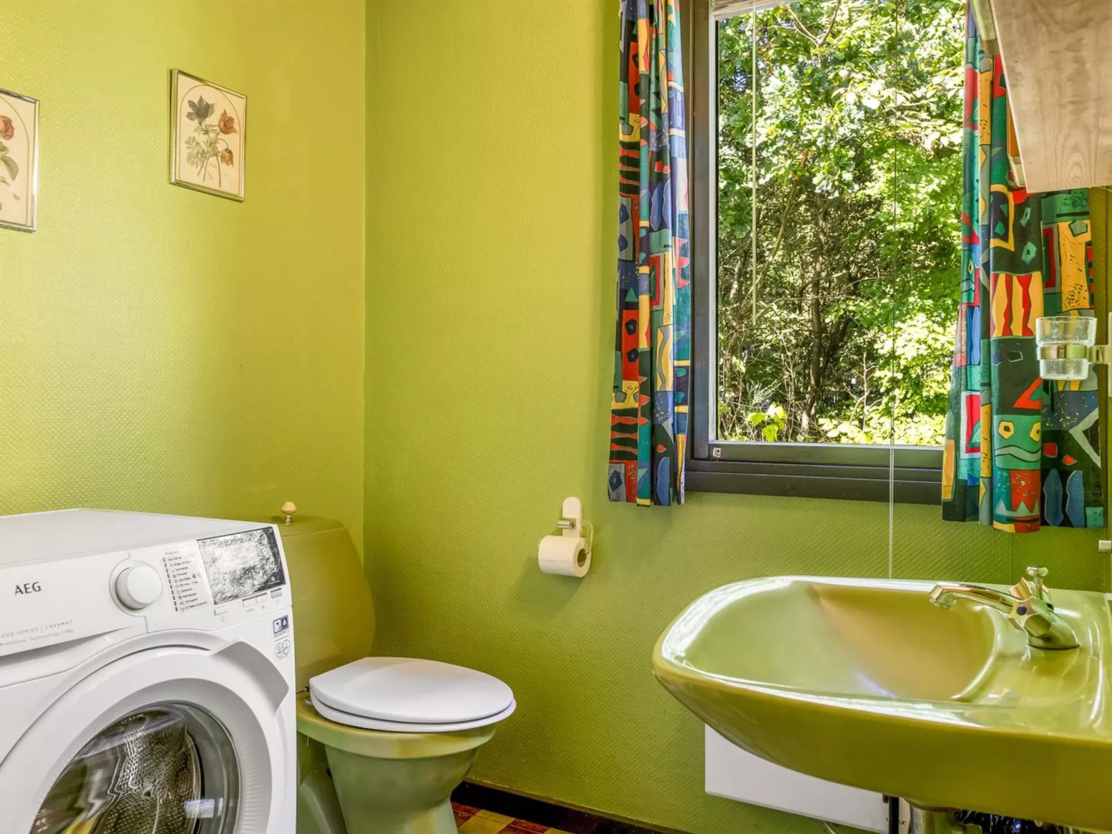 "Aron" - 30km from the sea-Drinnen