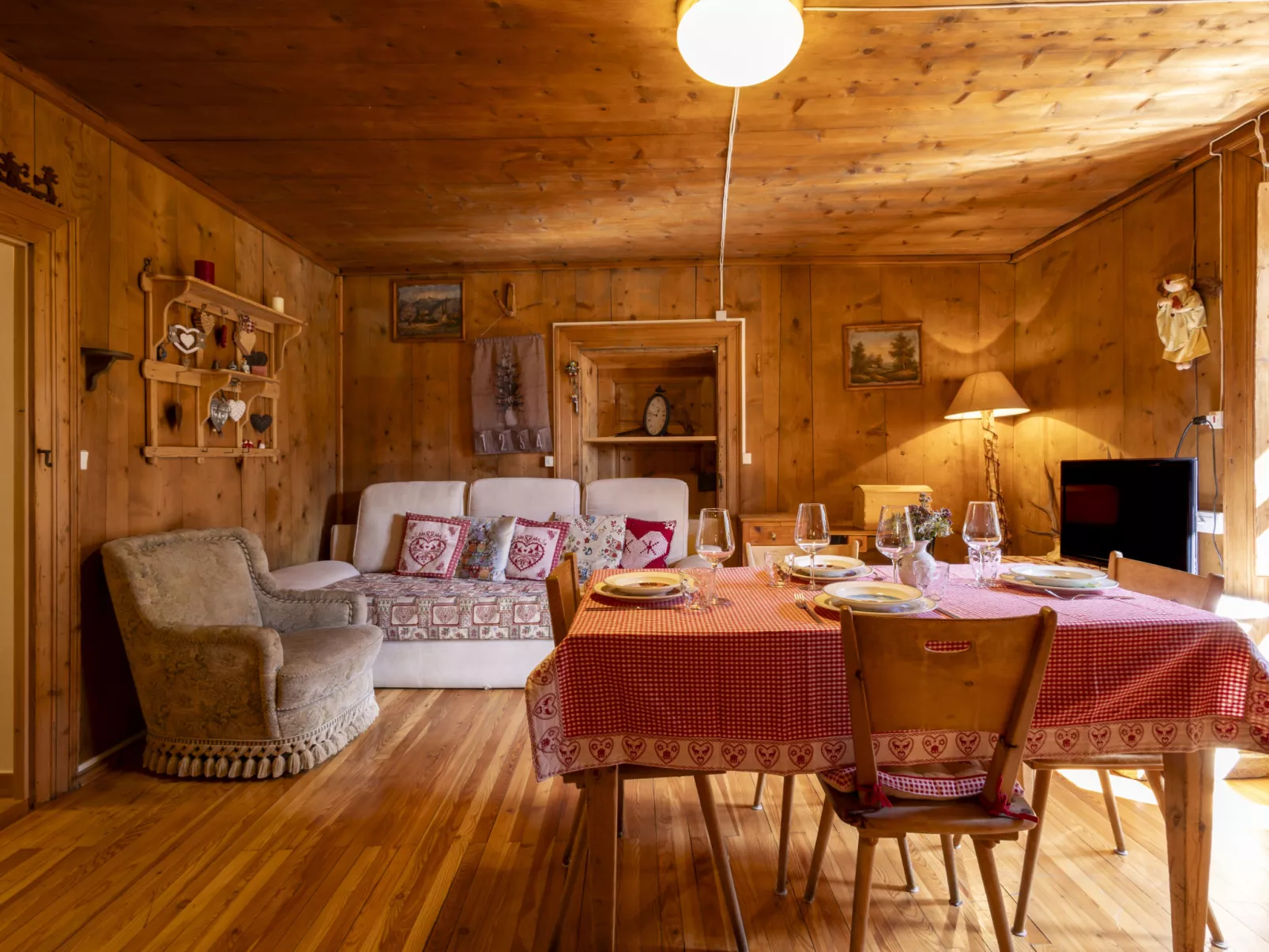 Pozzaglio Mountain Home-Dedans