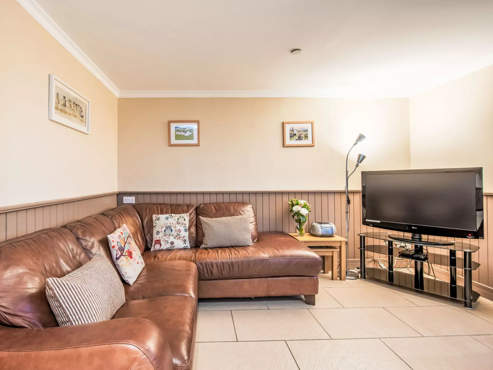 Frobost Lodge-Dedans