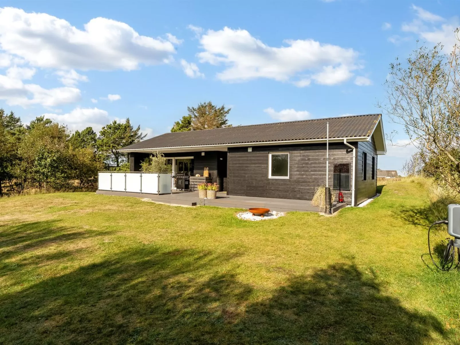 "Sarika" - 500m from the sea-Outside