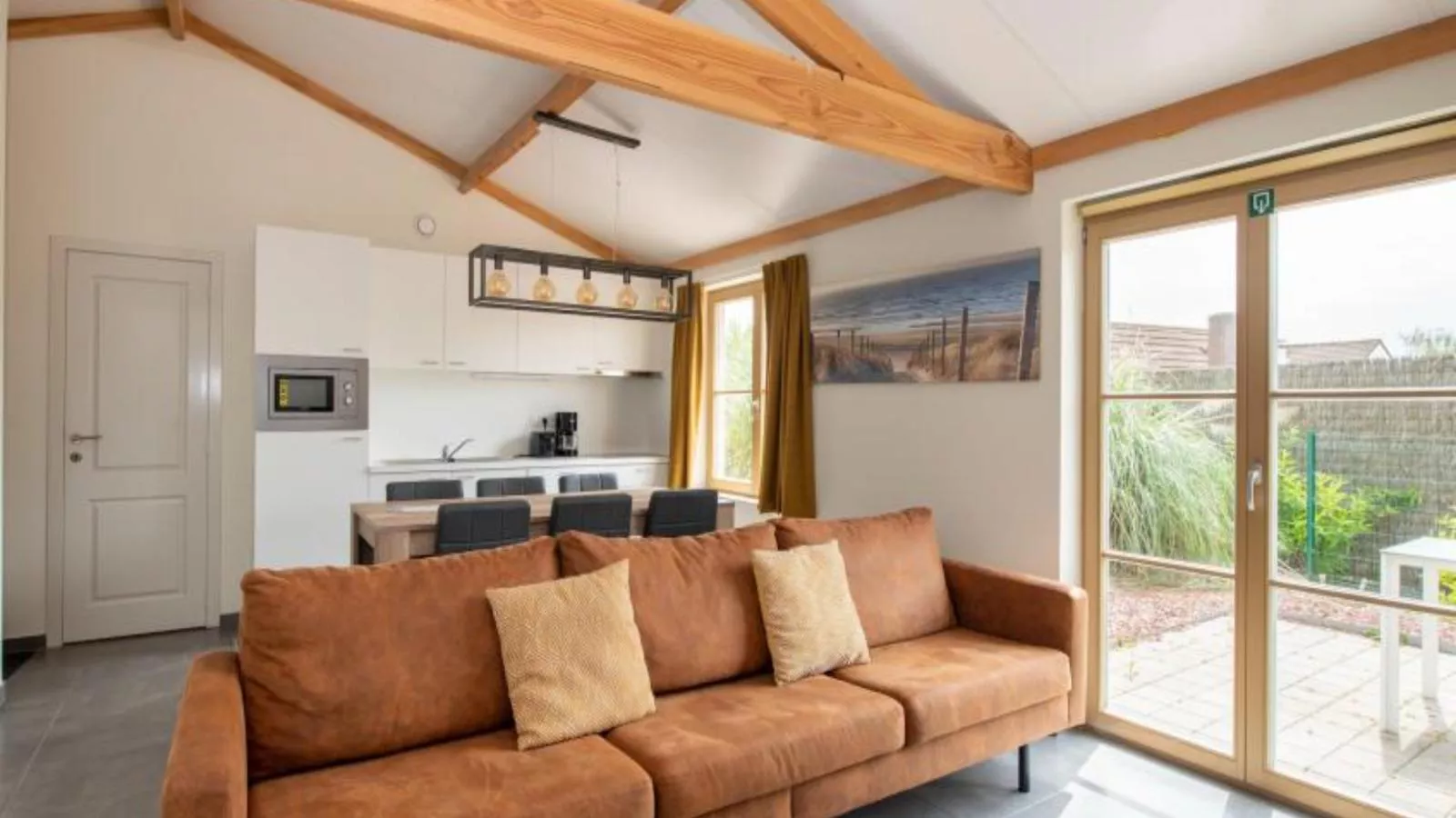 Westhinder I H19-20 Combi-Wohnzimmer