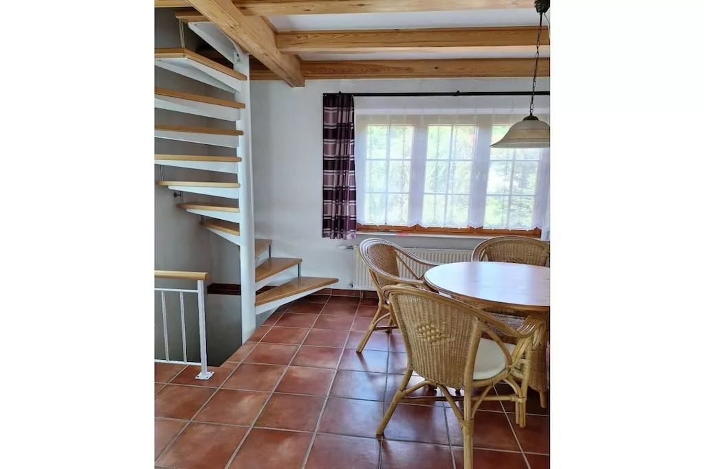 272049-Nicht zugeordnet