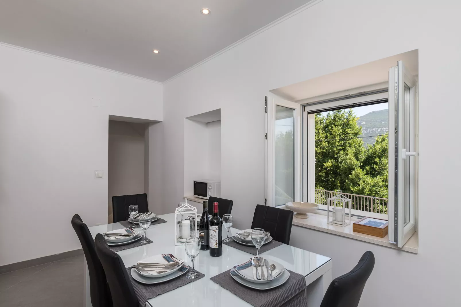 Holiday Home Monika - Two Bedroom Holiday Home with Terrace and Sea View-Dining room