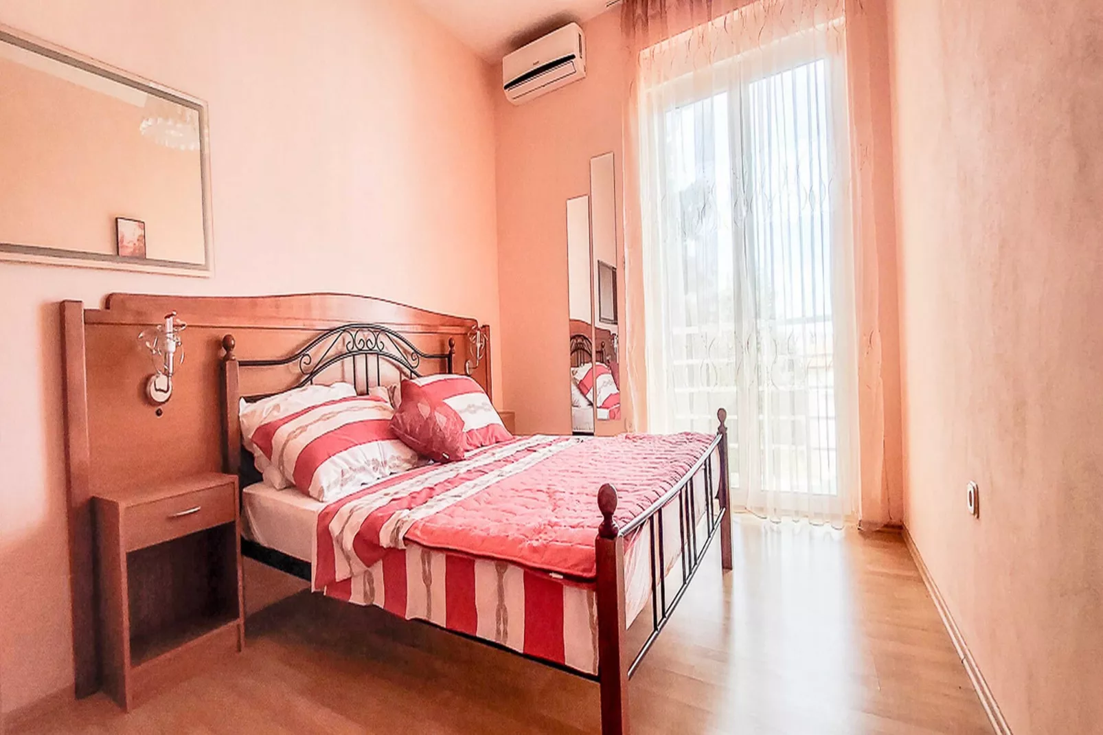 Apartments Smokvica - Superior One Bedroom Apartment with Balcony with Sea View (Apartment 2)-Bedroom