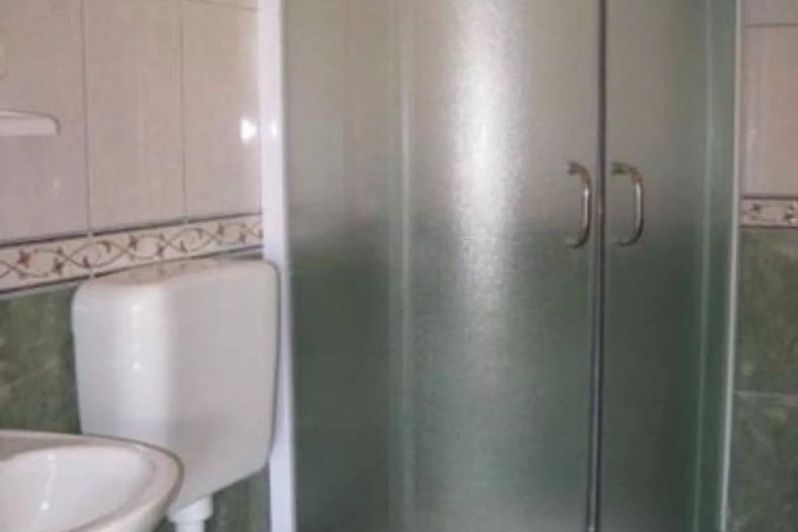 Apartments Natali - One Bedroom Apartment with Balcony (APP5)-Badezimmer