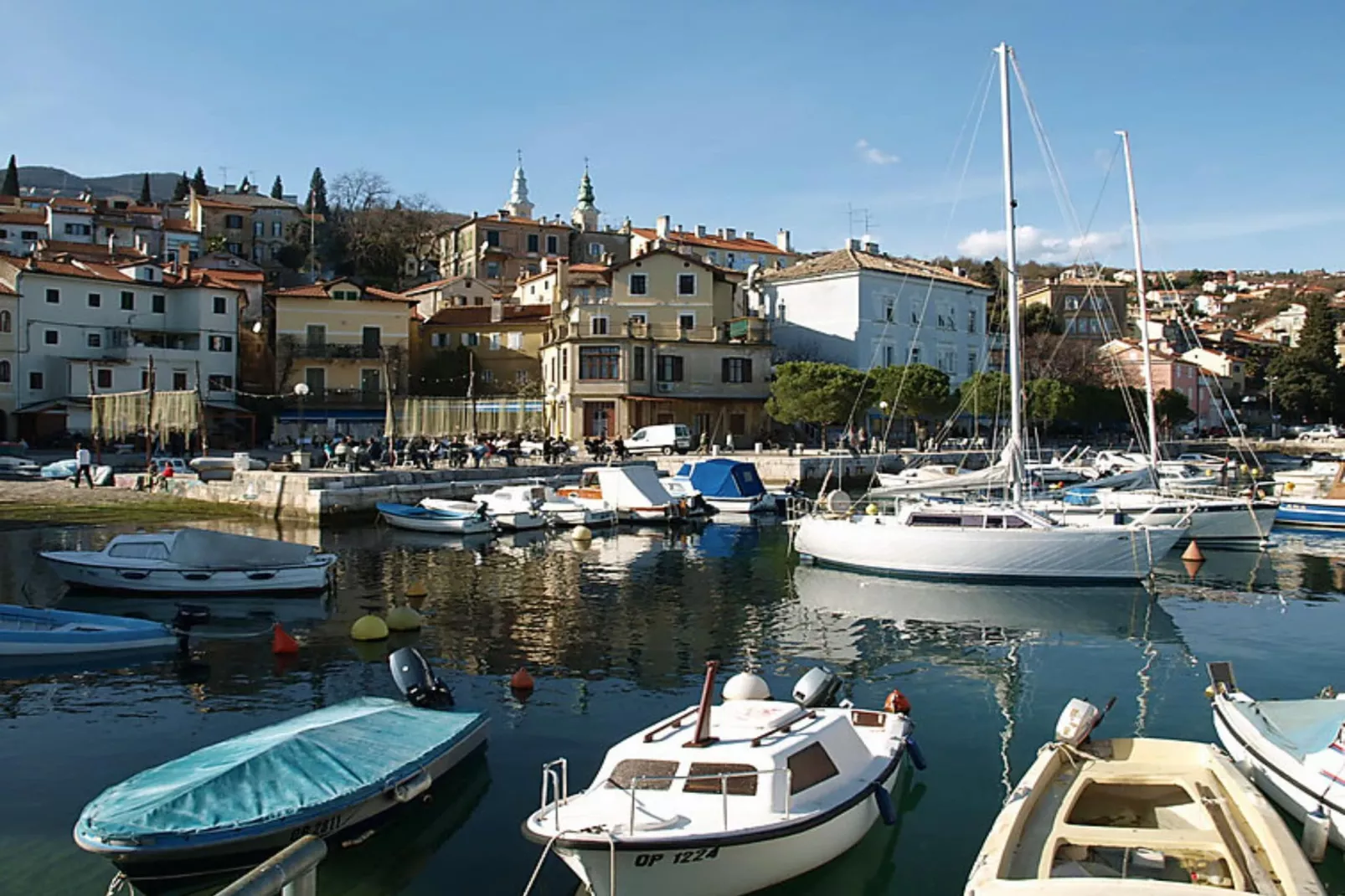 Cozy Apartments Matulji - Studio with Garden-Im Freien