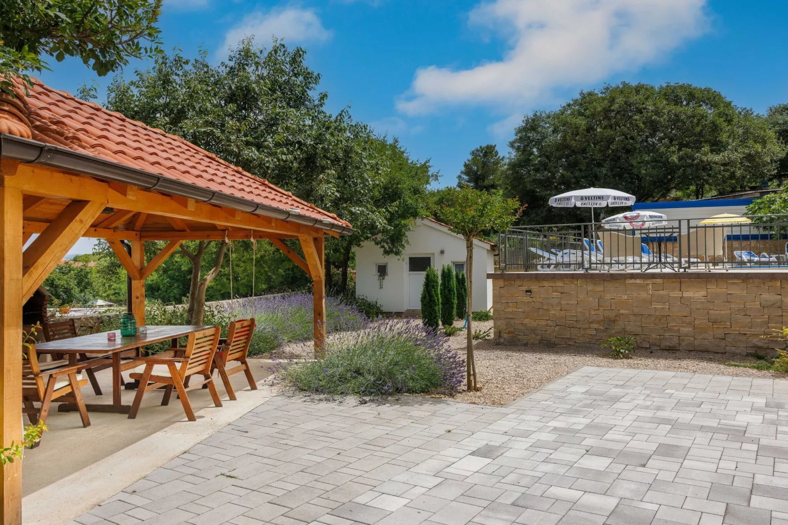 Wonderful Krk Island Stay: Shared Pool, Grill Patio, and Nearby Beaches - Double Room-Im Freien