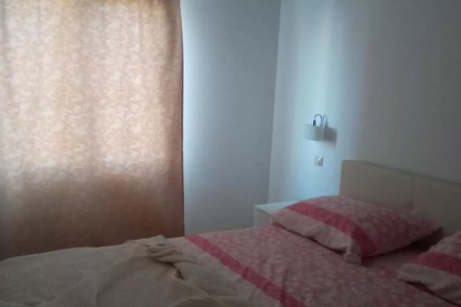 Cozy Vodice Garden Apartments With Terrace and BBQ - Standard one bedroom apartment (RED)-Chambre