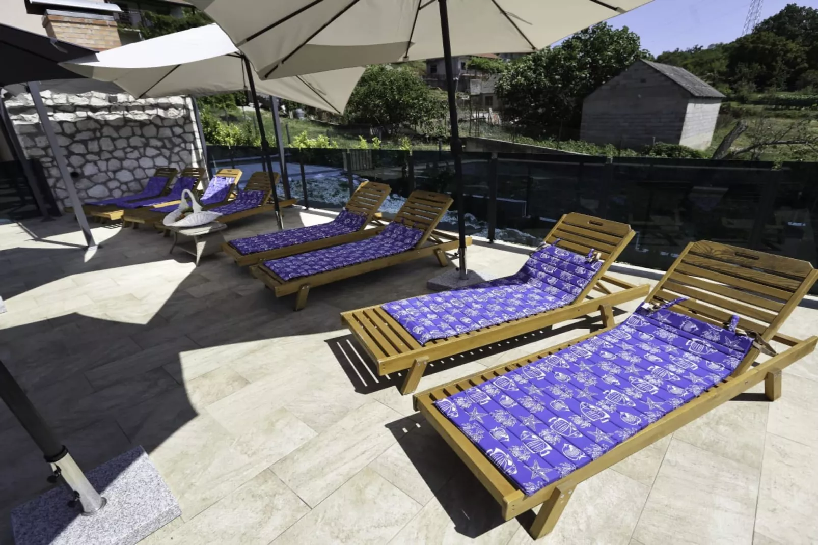 Holiday Home Marana - Five Bedroom Holiday Home-Piscine