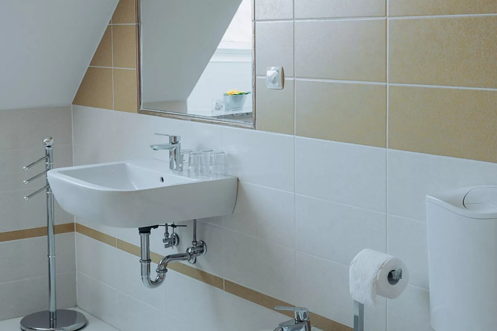 Enchanted Misty Valley Cottage Apartments - Comfort One Bedroom Apartment (owner 4)-Badezimmer