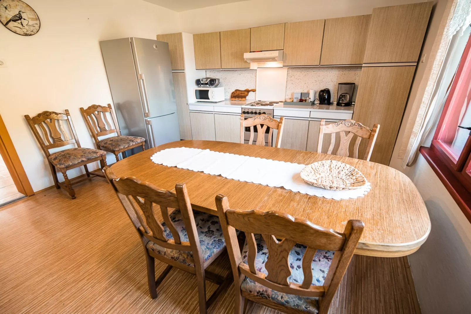 Bloomfield Retreat Country House with Sauna - Three Bedroom Country House-Küche