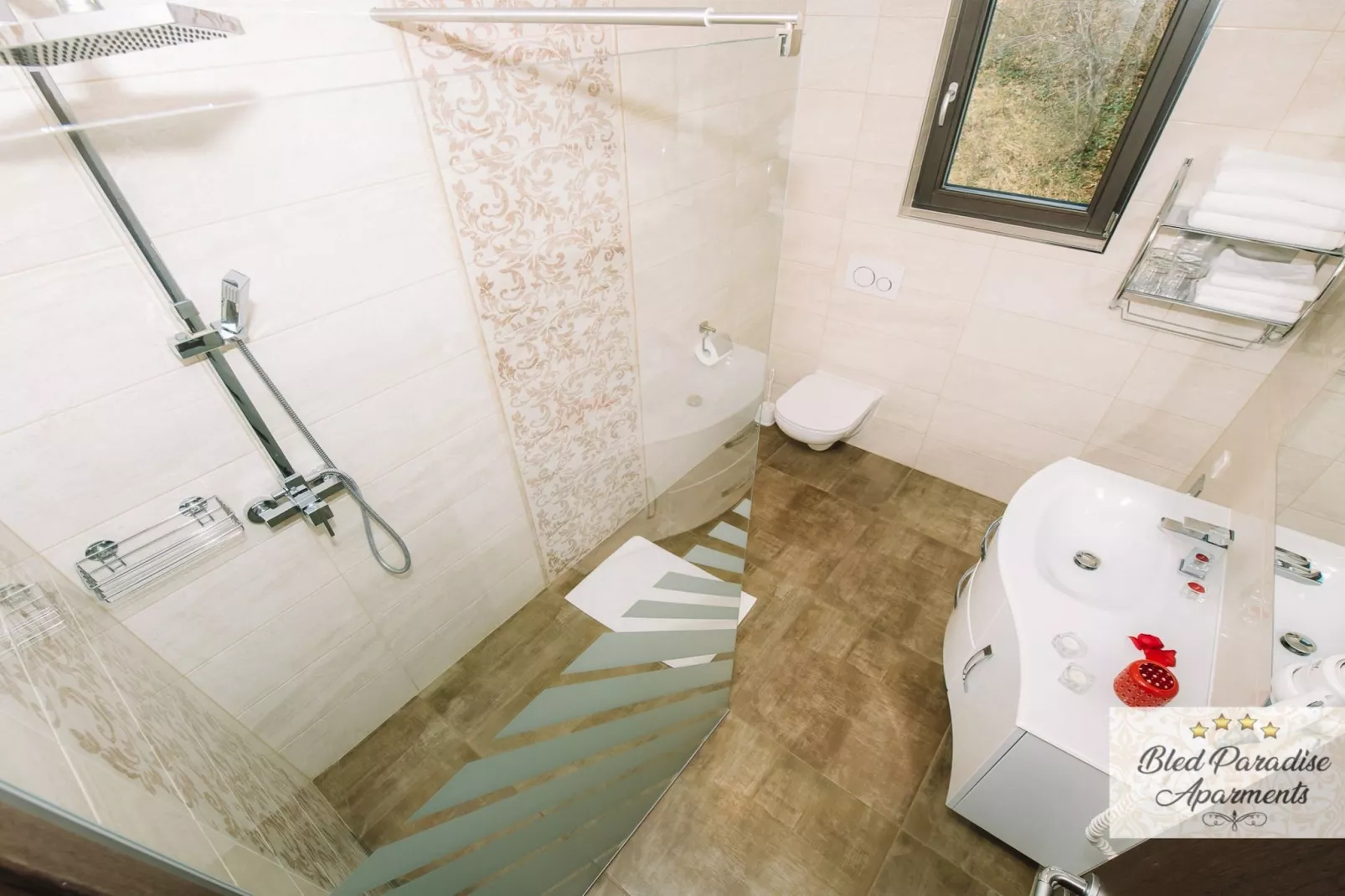 Bled Prestigious and Stylish Apartments - Standard One Bedroom Apartment with Balcony (owner 3)-Bathroom