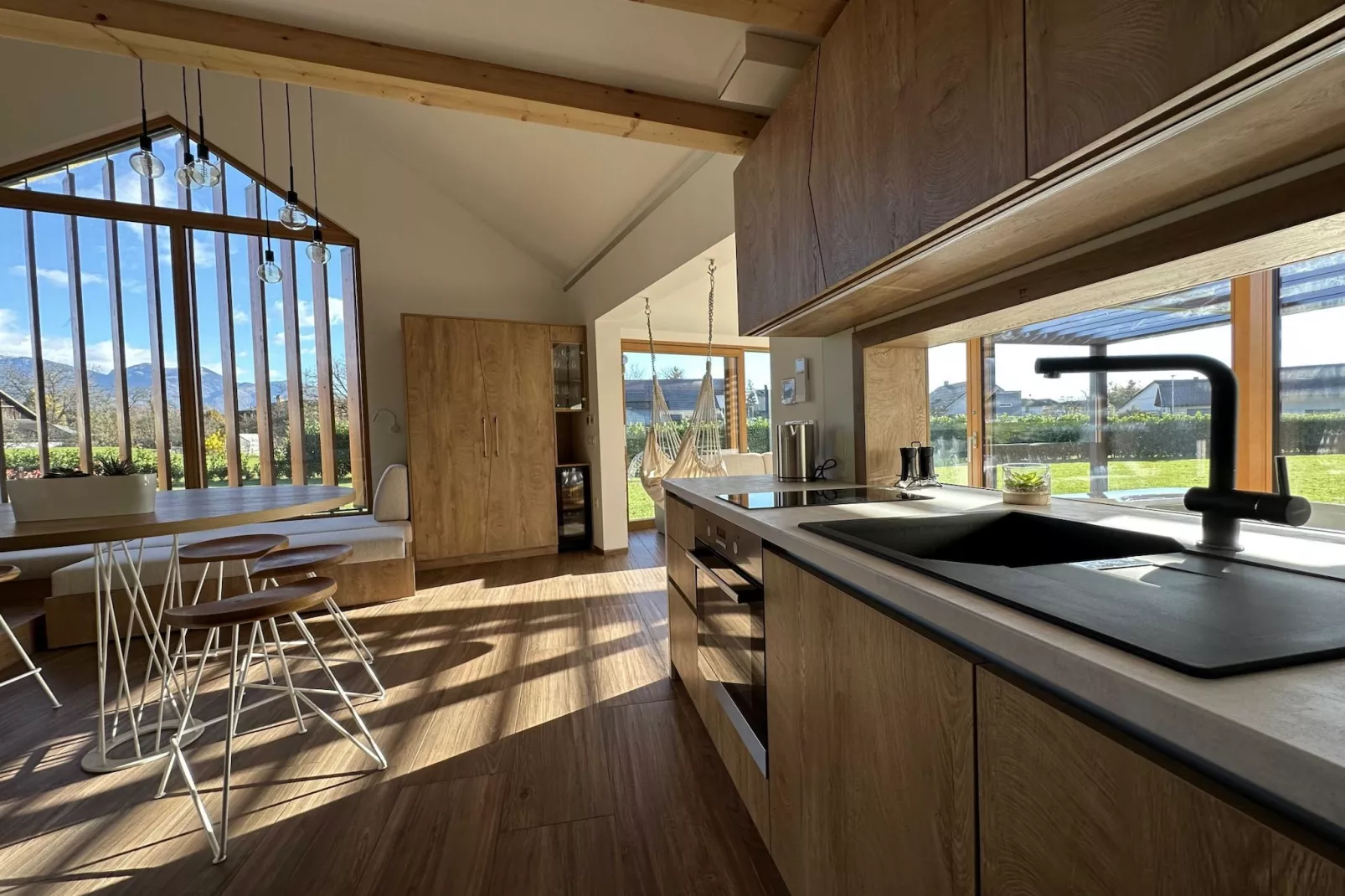 Elegant Warm Bliss Hideaway Escape Lodge - Holiday Home with Hot-Tub (owner Sunset)-Kitchen