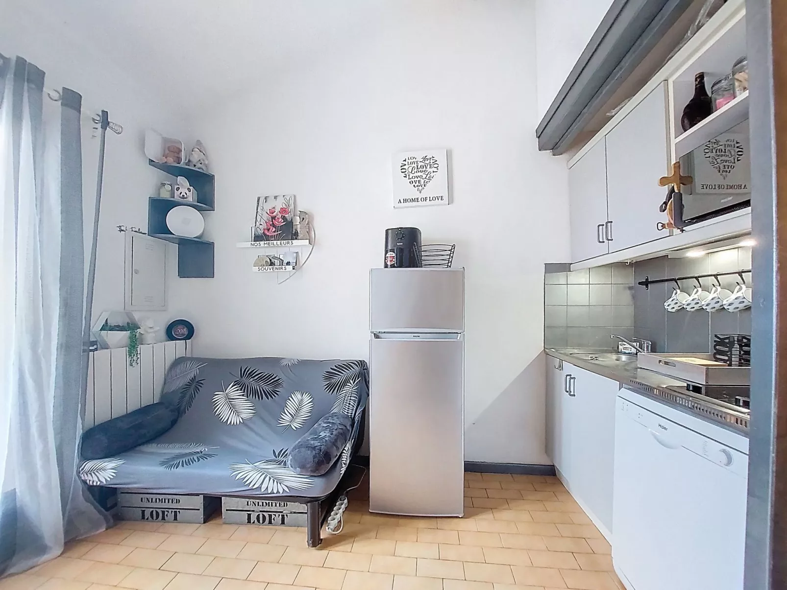 Les Charmilles-Drinnen