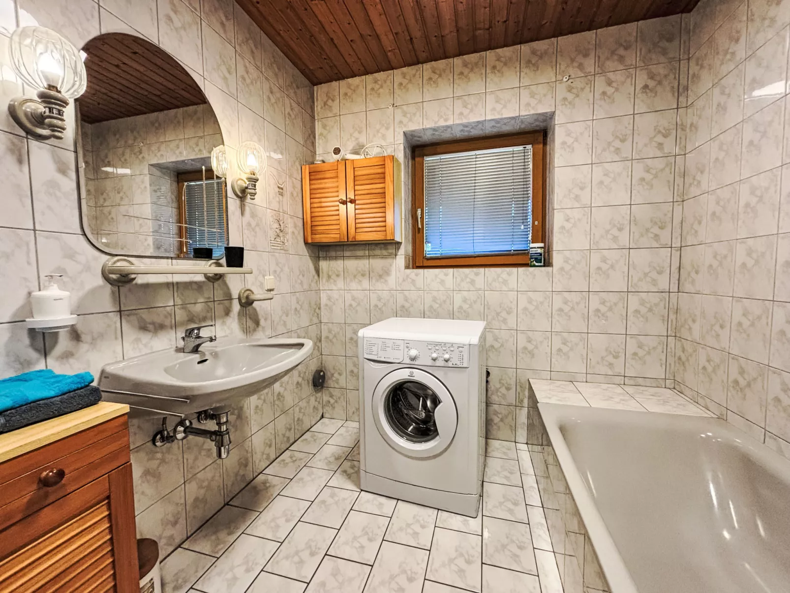 Hochstuhlblick-Inside