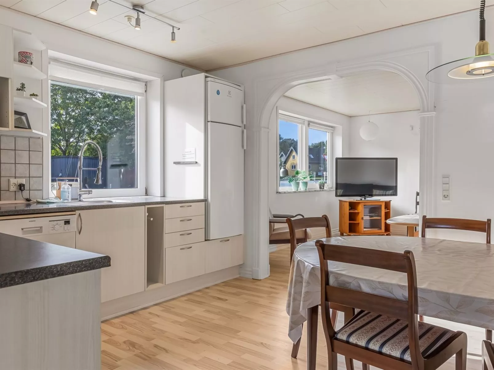 "Ritha" - 30km from the sea-Drinnen