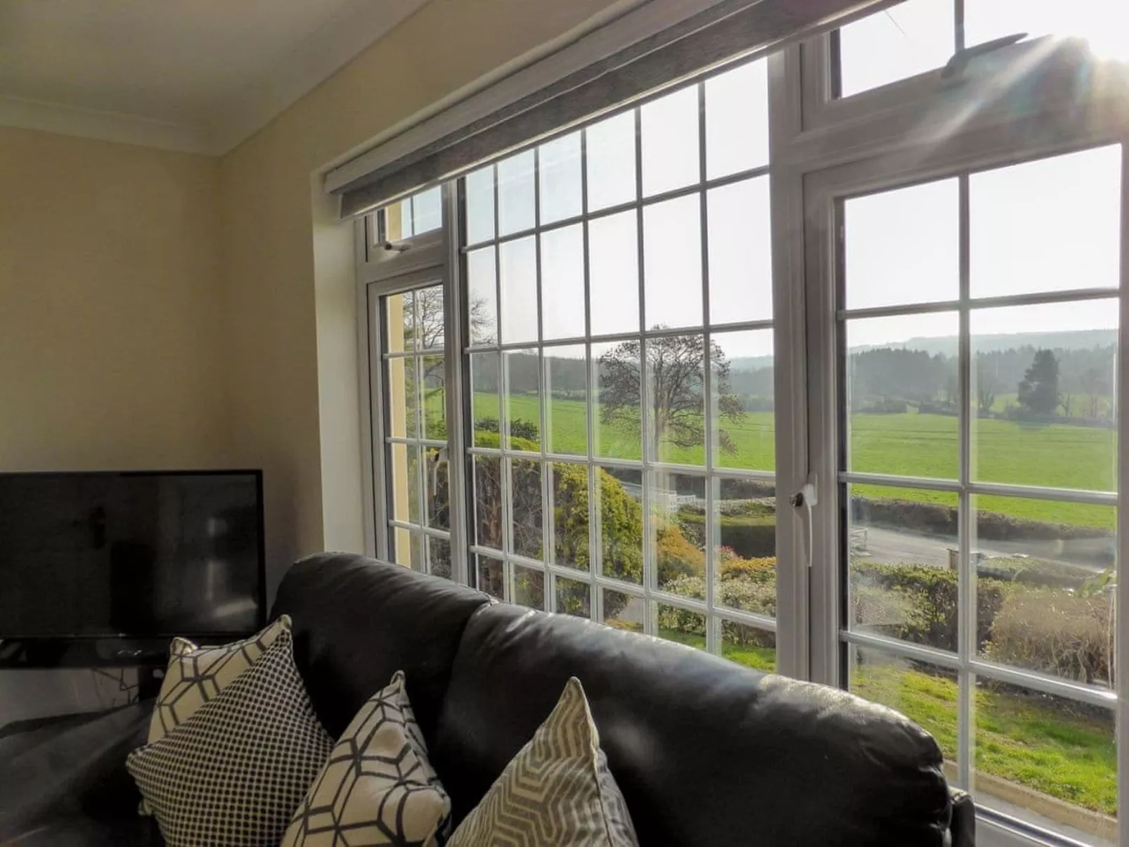 Bolams (TR2) Holiday Home-Inside