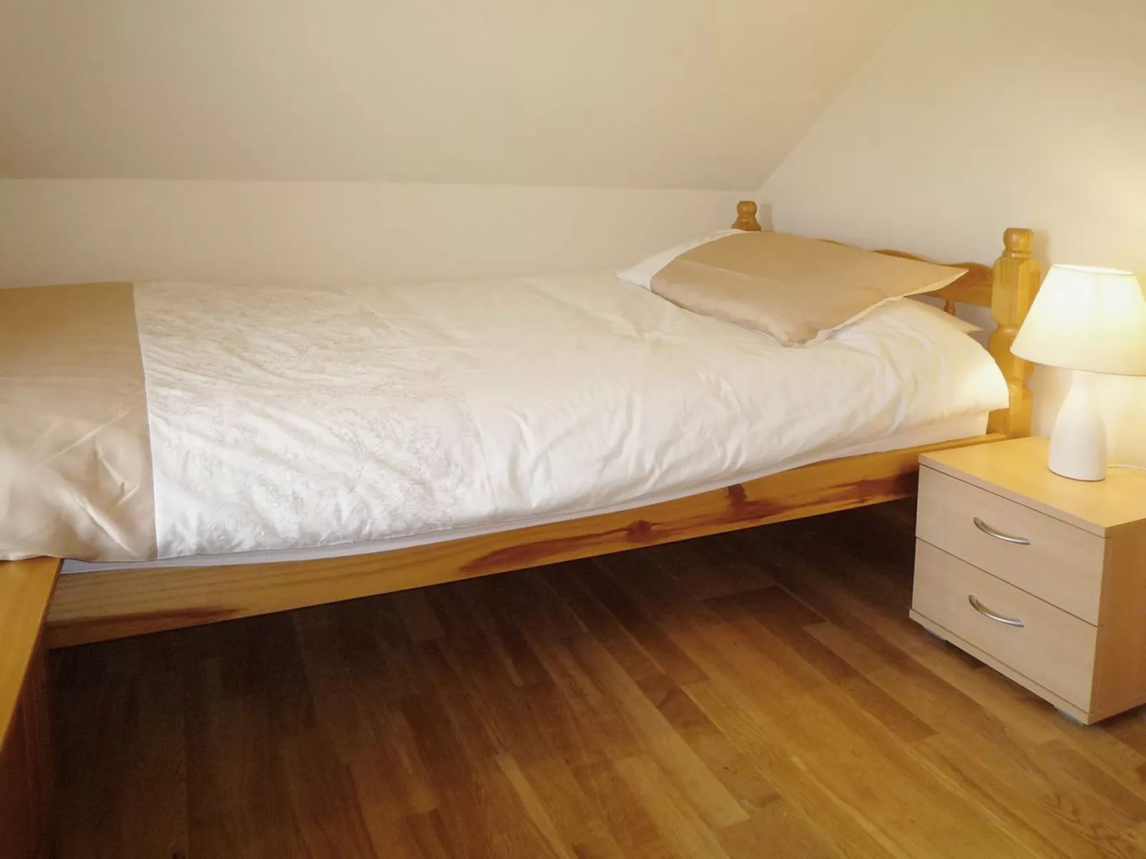 Timmy's Cottage Heir Island-Inside