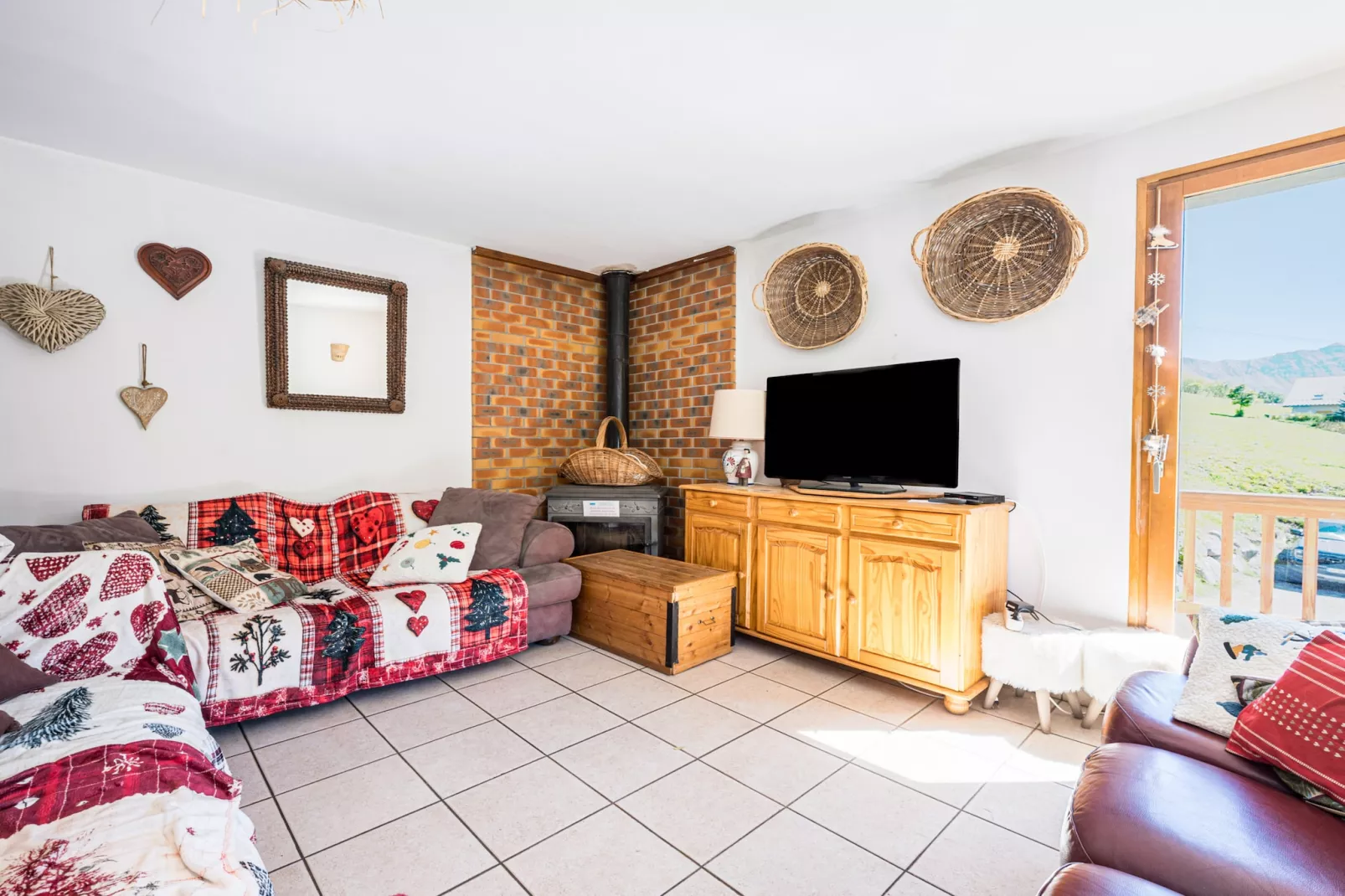 Les Perdrix Blanches - 5P14-Salon