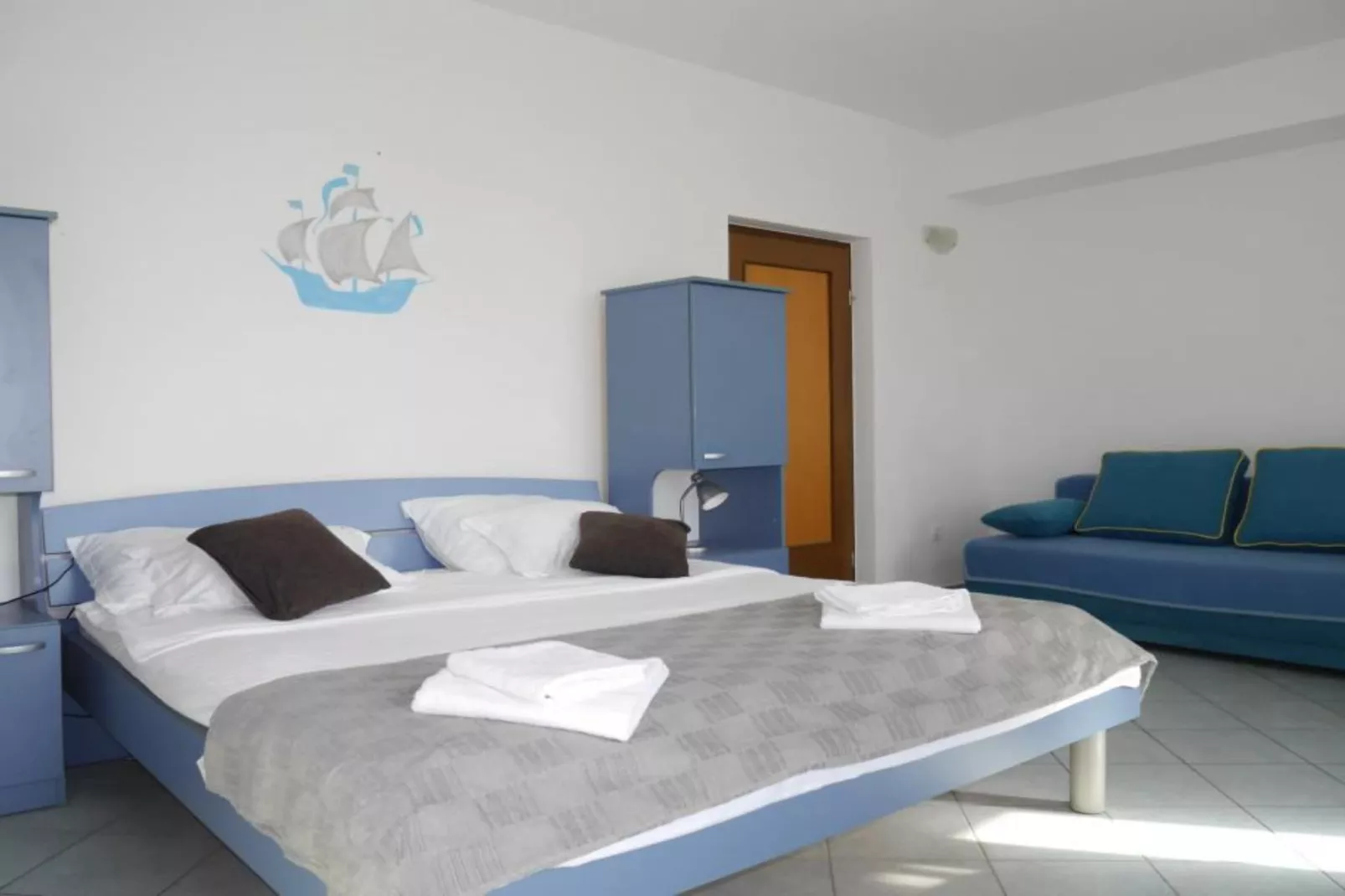 Dugi Rat Seaside Apartments - Studio Apartment 2-Chambre