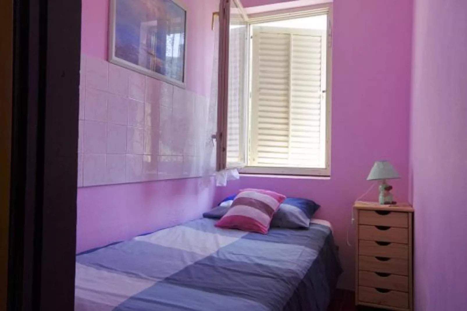 Serene Barbat Escape with Just Minutes from the Beach - One Bedroom Apartment with Balcony 2-Schlafzimmer