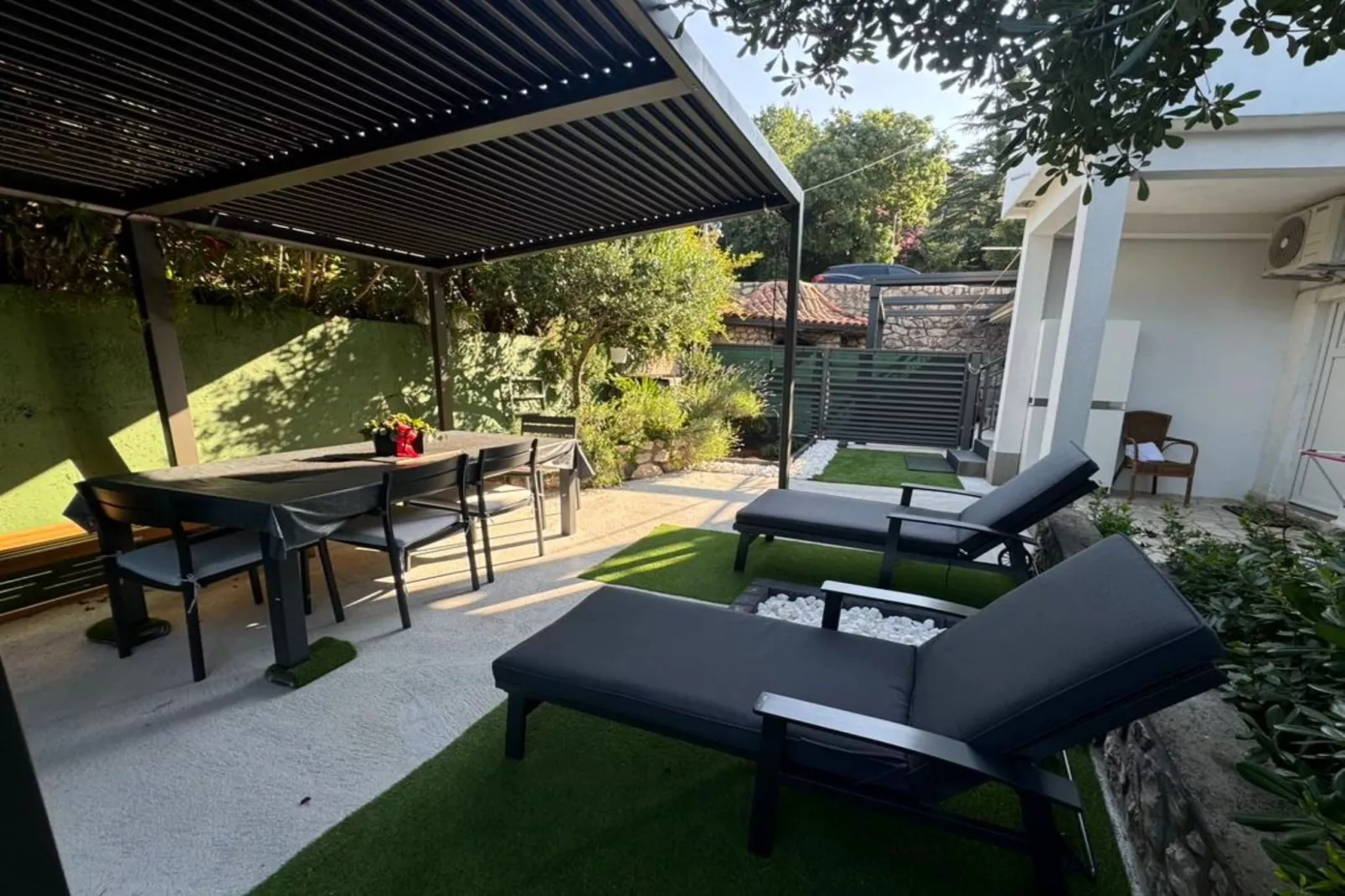 Duga House Apartment A1