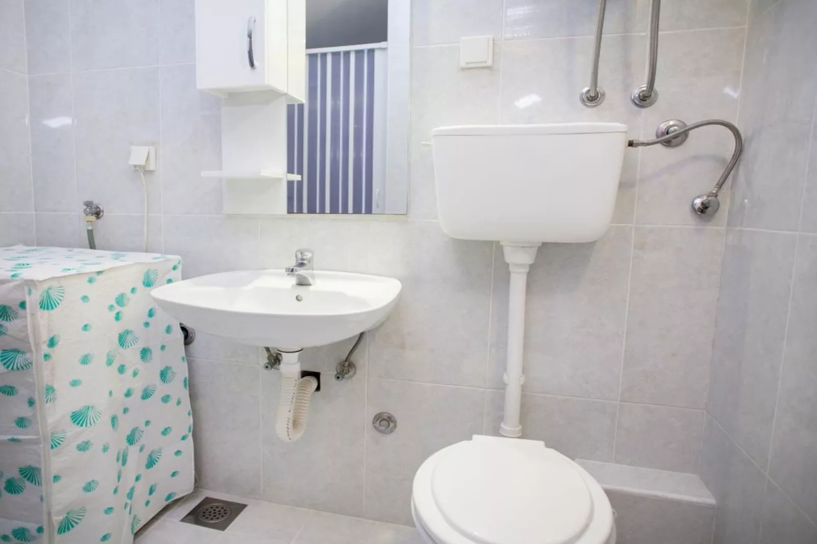 Comfortable Stay with Sea View in Petrovac - Comfort One Bedroom Apartment with Balcony 4-Bathroom