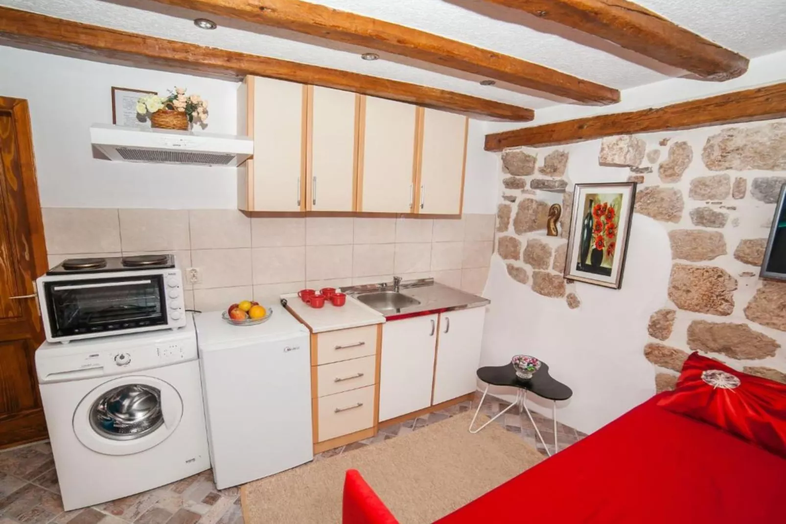 Cozy Stay in Kotor’s Old Town - Studio Apartment-Kitchen