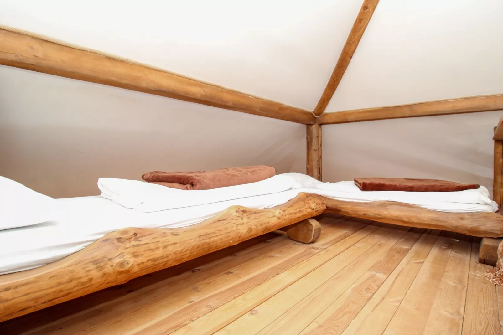 Ethno Village Dolina Mira - Two Bedroom Holiday Home (Zelengora)-Bedroom