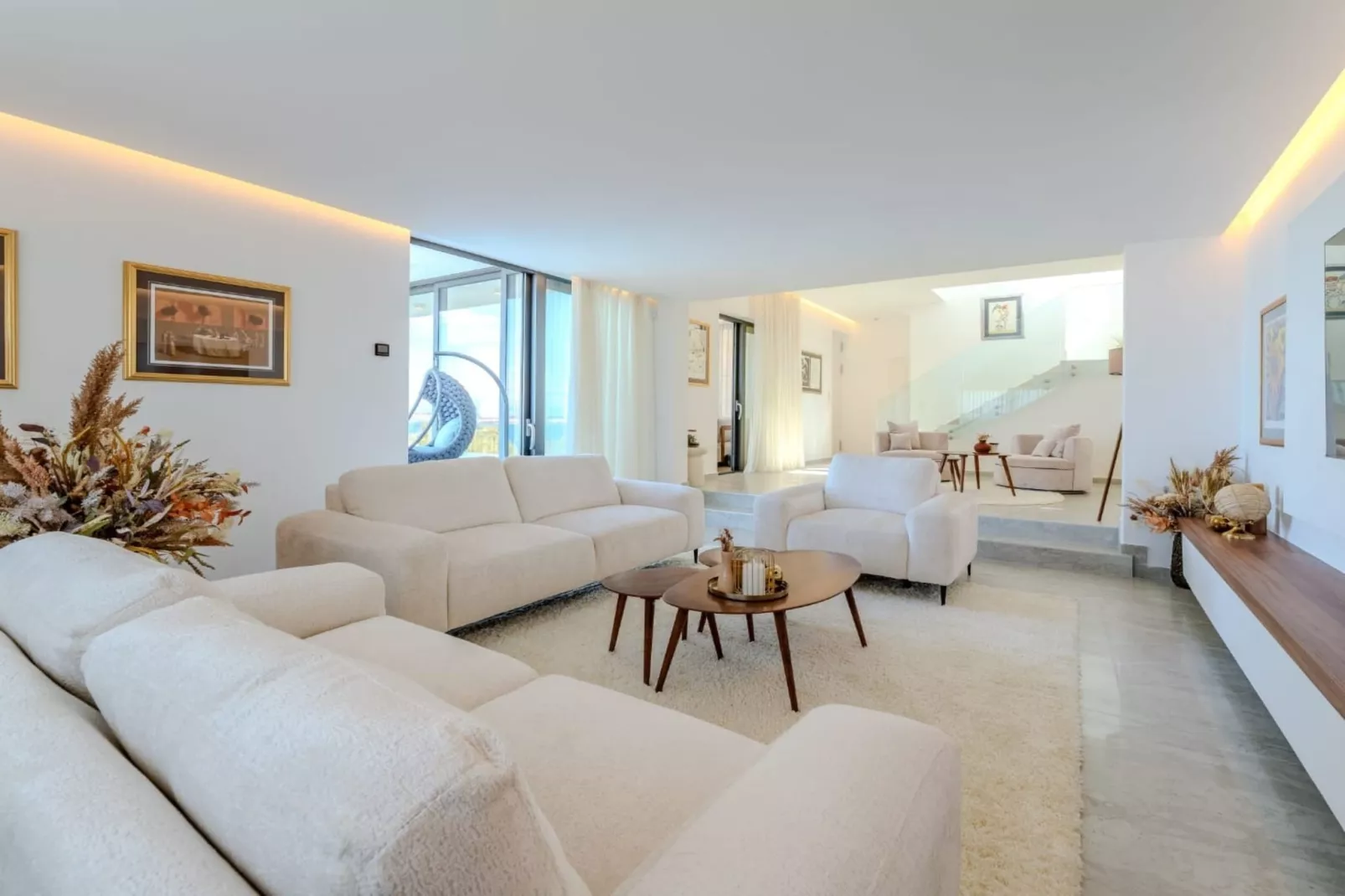 Holiday Home Good Life-Living room